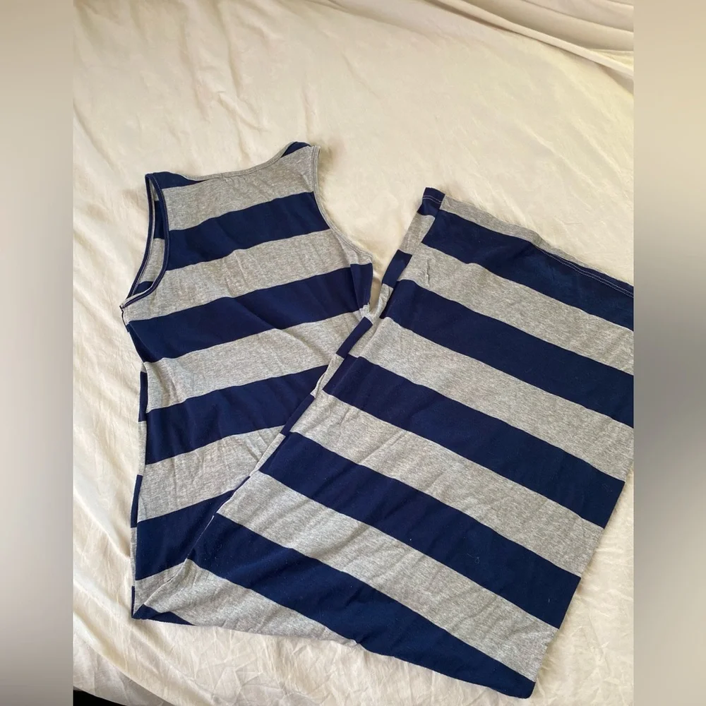 Chic Blue and Gray Sleeveless Maxi Dress - Picture 3 of 6